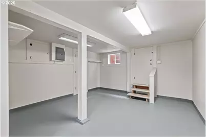 8501 SW 7th Ave, Portland, OR 97219 - Photo 27
