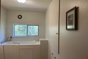 628 W 13th St, Port Orford, OR 97465 - Photo 11
