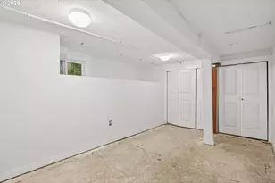 7922 N Ivanhoe St, Portland, OR 97203 - Photo 15