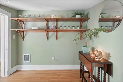7922 N Ivanhoe St, Portland, OR 97203 - Photo 13