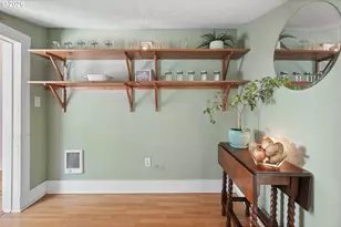 7922 N Ivanhoe St, Portland, OR 97203 - Photo 13