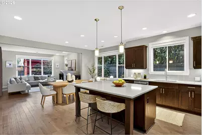 6123 NE 34th Ave, Portland, OR 97211 - Photo 5