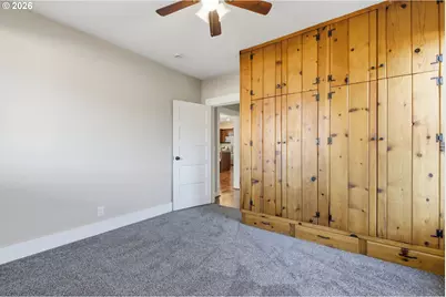 624 NE 2 Nd Ave, Camas, WA 98607 - Photo 15