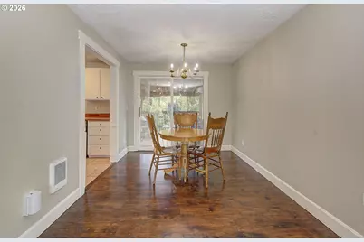 10508 NE 41st St, Vancouver, WA 98682 - Photo 9