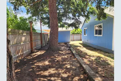 520 Lincoln Ln, Molalla, OR 97038 - Photo 25