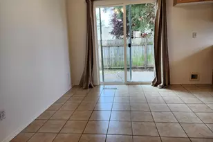 520 Lincoln Ln, Molalla, OR 97038 - Photo 7