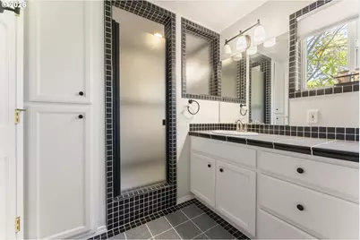 1198 Winsor Ave, North Bend, OR 97459 - Photo 29