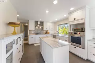 1198 Winsor Ave, North Bend, OR 97459 - Photo 11