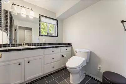 1198 Winsor Ave, North Bend, OR 97459 - Photo 27