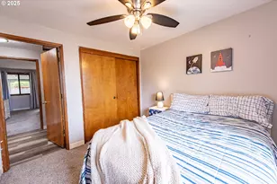 3308 Honeywood St, Eugene, OR 97408 - Photo 25