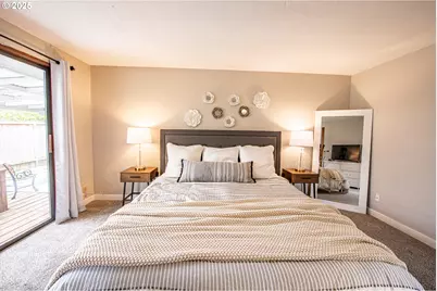 3308 Honeywood St, Eugene, OR 97408 - Photo 31
