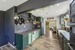 170 Morrison St, Adams, OR 97810 - Photo 7