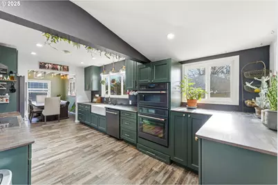 170 Morrison St, Adams, OR 97810 - Photo 11