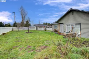 30518 S Wall St, Colton, OR 97017 - Photo 3