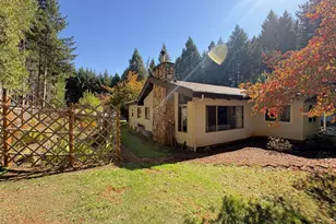 79046 Blacks Dr, Cottage Grove, OR 97424 - Photo 3