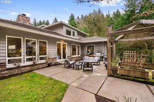 18977 Barton Rd, Lake Oswego, OR 97034 - Photo 43