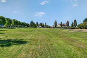 19135 Village Blvd, Sandy, OR 97055 - Photo 41