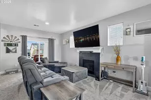 19135 Village Blvd, Sandy, OR 97055 - Photo 5