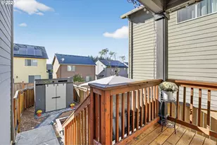 19135 Village Blvd, Sandy, OR 97055 - Photo 29