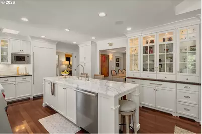 17084 Canal Cir, Lake Oswego, OR 97035 - Photo 13