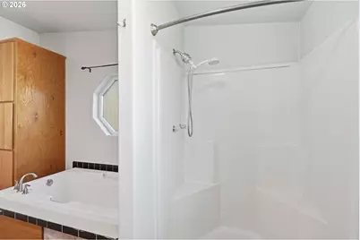 1271 SW Phyllis Dr, McMinnville, OR 97128 - Photo 29