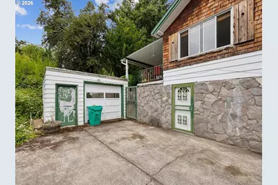 2219 SE 70th Ave, Portland, OR 97215 - Photo 33