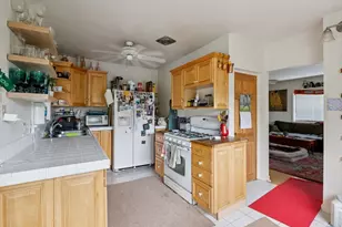 2219 SE 70th Ave, Portland, OR 97215 - Photo 9