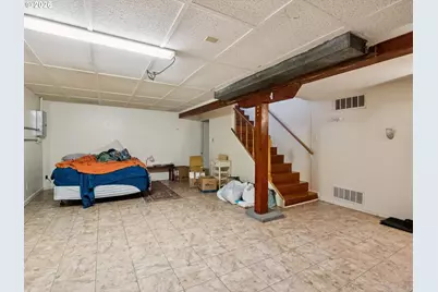 2219 SE 70th Ave, Portland, OR 97215 - Photo 23