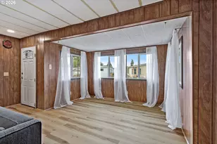 570 N 10th Ave, Cornelius, OR 97113 - Photo 5