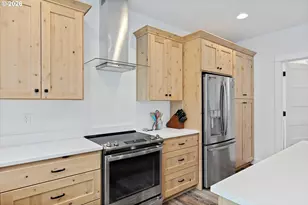 209 Sea Crest Way, Otter Rock, OR 97369 - Photo 15