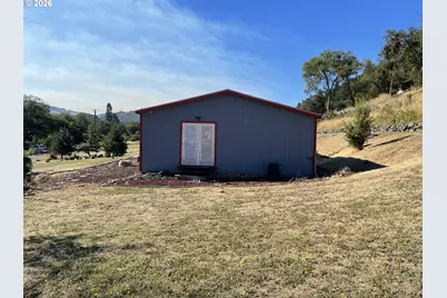 13471 Old Highway 99, Myrtle Creek, OR 97457 - Photo 5