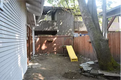961 Jefferson St, Eugene, OR 97402 - Photo 29