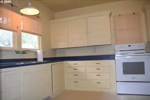 961 Jefferson St, Eugene, OR 97402 - Photo 9