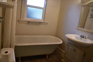 961 Jefferson St, Eugene, OR 97402 - Photo 17