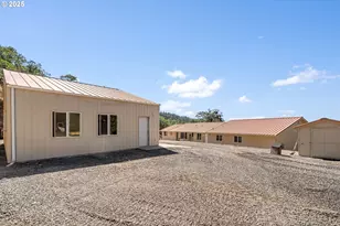 14980 Meadows Rd, White City, OR 97503 - Photo 29