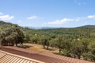 14980 Meadows Rd, White City, OR 97503 - Photo 25