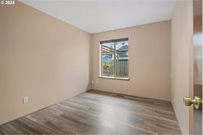 8200 SW Piute Ct, Tualatin, OR 97062 - Photo 35