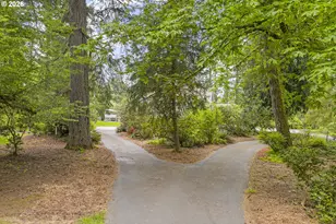 28185 SW Herd Ln, Hillsboro, OR 97123 - Photo 37