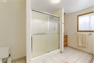 14 SE 199th Ave, Portland, OR 97233 - Photo 23