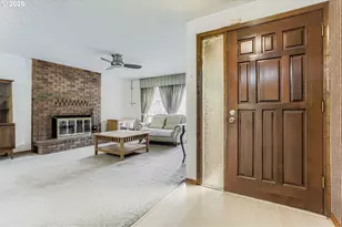 735 SE Hale Pl, Gresham, OR 97080 - Photo 3