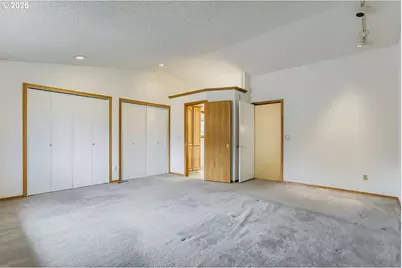 735 SE Hale Pl, Gresham, OR 97080 - Photo 13