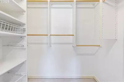 9636 NW Miller Hill Dr, Portland, OR 97229 - Photo 15