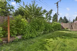 114 Hayden Bridge Way, Springfield, OR 97477 - Photo 5