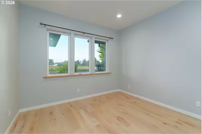 557 Shearwater Cir, Bandon, OR 97411 - Photo 17