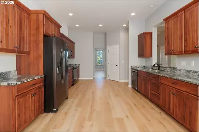 557 Shearwater Cir, Bandon, OR 97411 - Photo 11