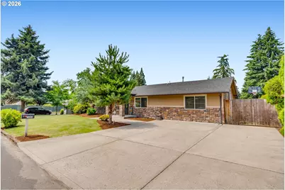 15969 SE Lark Ave, Milwaukie, OR 97267 - Photo 3