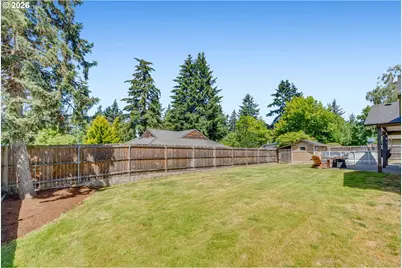 15969 SE Lark Ave, Milwaukie, OR 97267 - Photo 37