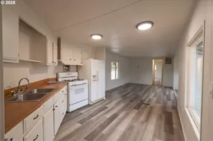 5355 River Rd N, Keizer, OR 97303 - Photo 11