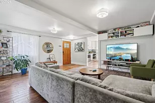 1612 12th St, Oregon City, OR 97045 - Photo 7