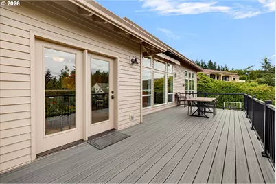 10520 SE Isaac Dr, Happy Valley, OR 97086 - Photo 15